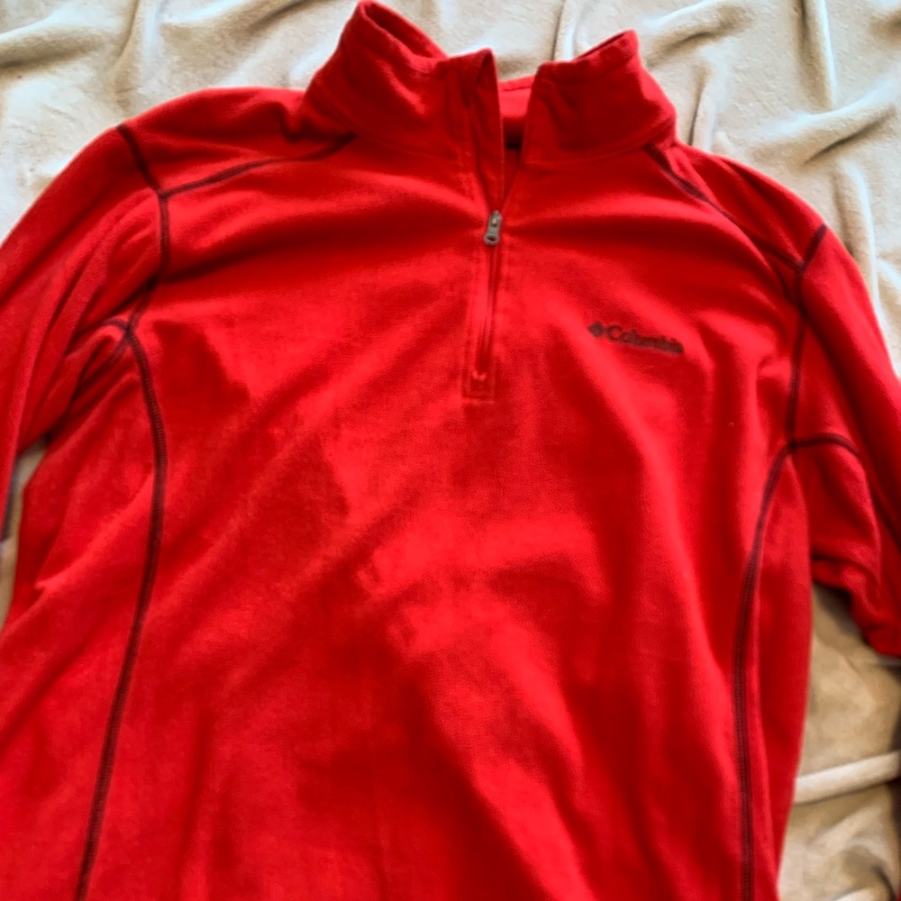 Columbia Pull Over